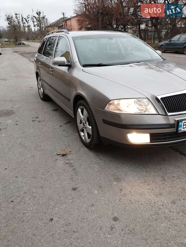 Универсал Skoda Octavia 2007 в Львове