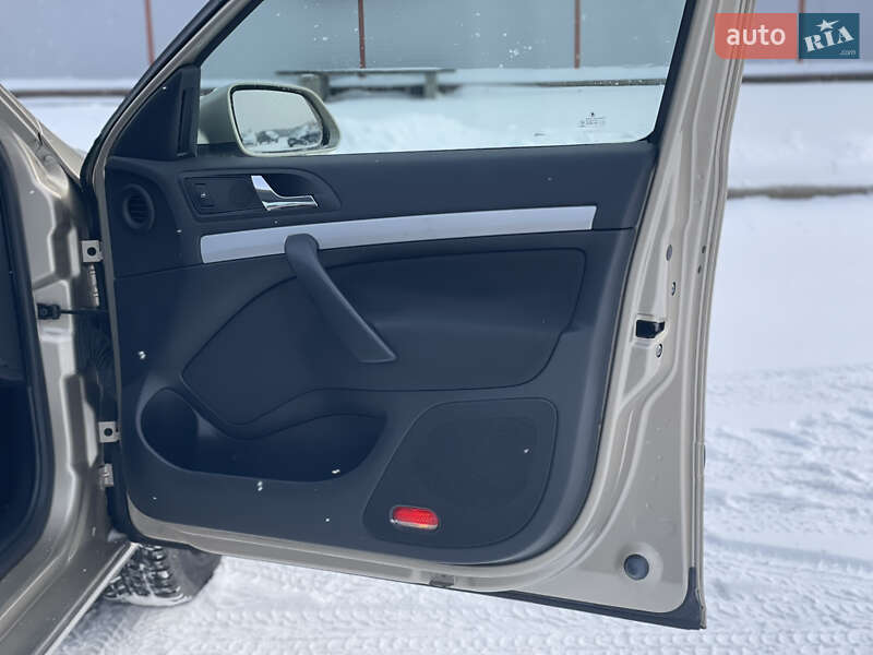 Лифтбек Skoda Octavia 2006 в Виннице фото 33 Лифтбек Skoda Octavia 2006 в Виннице