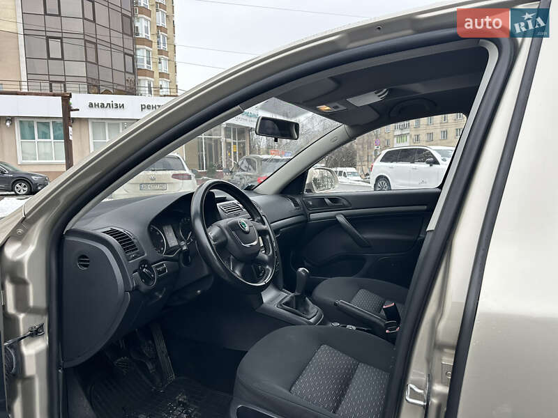 Лифтбек Skoda Octavia 2009 в Виннице
