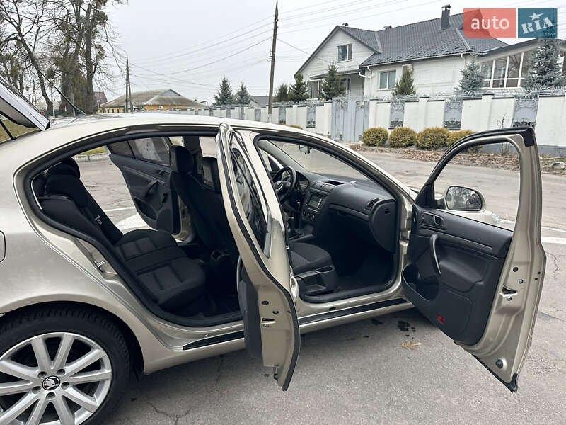 Лифтбек Skoda Octavia 2009 в Виннице