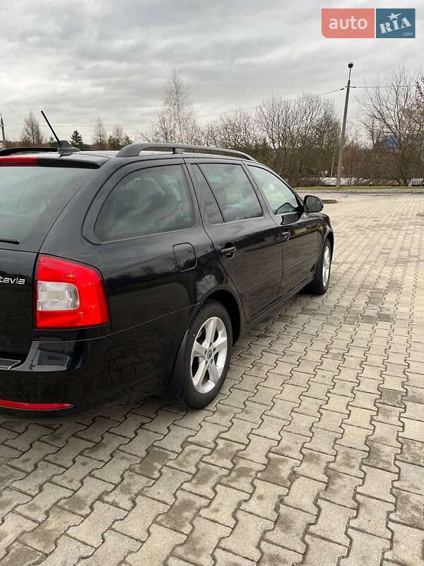 Универсал Skoda Octavia 2013 в Комарному