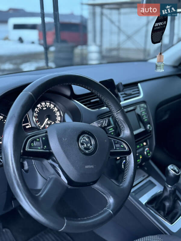 Универсал Skoda Octavia 2014 в Ивано-Франковске