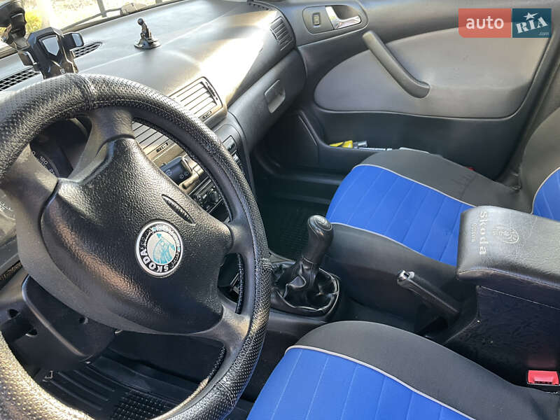 Лифтбек Skoda Octavia 2008 в Славуте