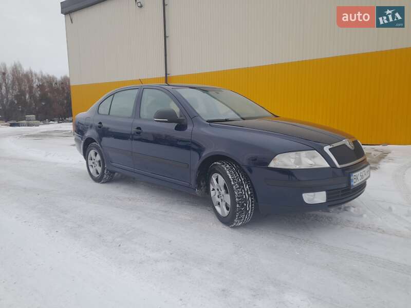 Ліфтбек Skoda Octavia 2011 в Рівному