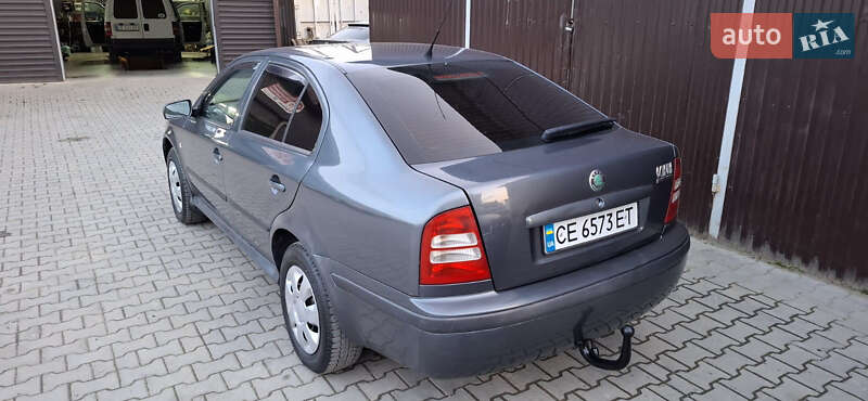 Універсал Skoda Octavia 2003 в Чернівцях