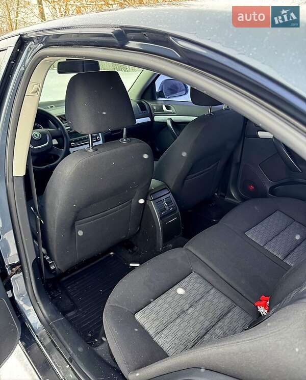 Лифтбек Skoda Octavia 2010 в Змиеве