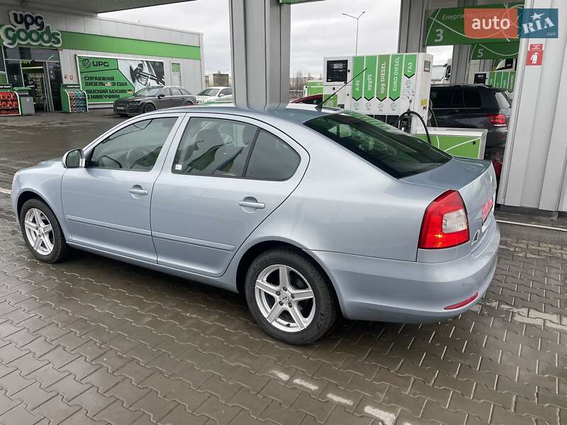 Ліфтбек Skoda Octavia 2009 в Луцьку
