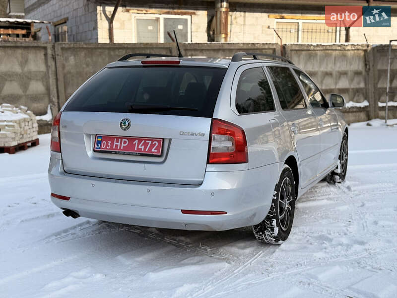 Универсал Skoda Octavia 2011 в Луцке