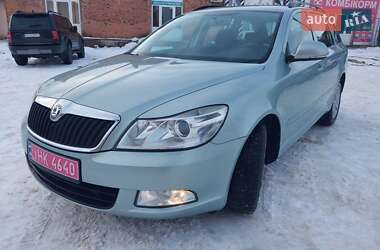 Універсал Skoda Octavia 2010 в Сумах