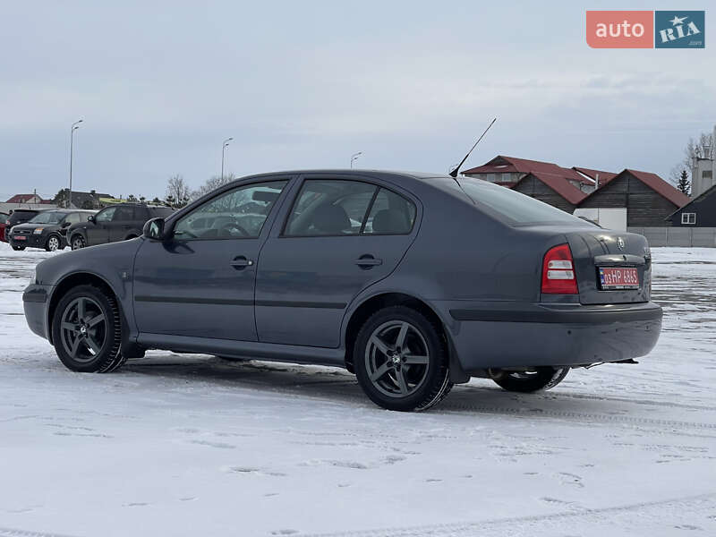 Лифтбек Skoda Octavia 2010 в Виннице