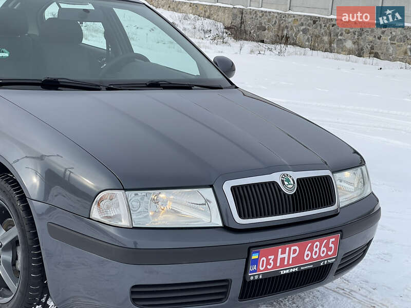 Лифтбек Skoda Octavia 2010 в Виннице