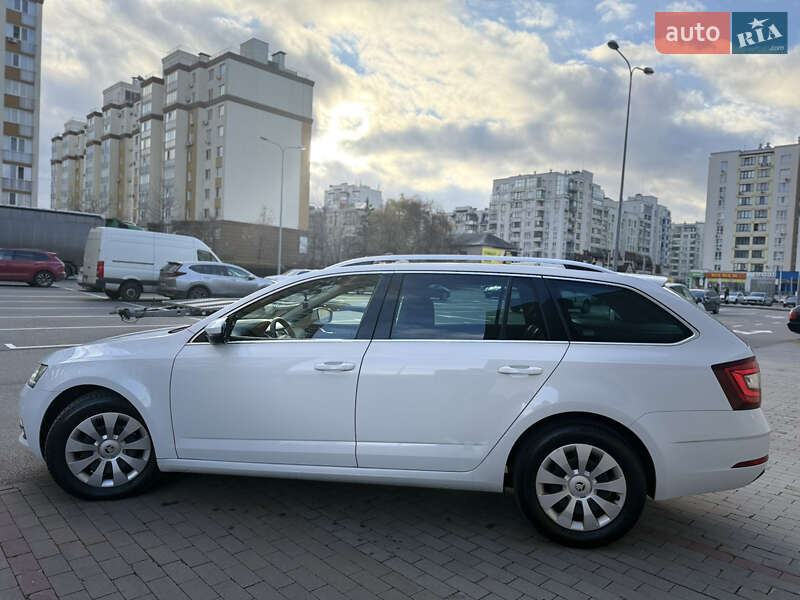 Универсал Skoda Octavia 2019 в Киеве фото 8 Универсал Skoda Octavia 2019 в Киеве