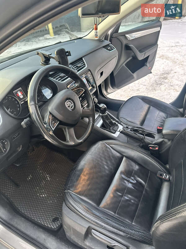 Лифтбек Skoda Octavia 2014 в Киеве фото 6 Лифтбек Skoda Octavia 2014 в Киеве