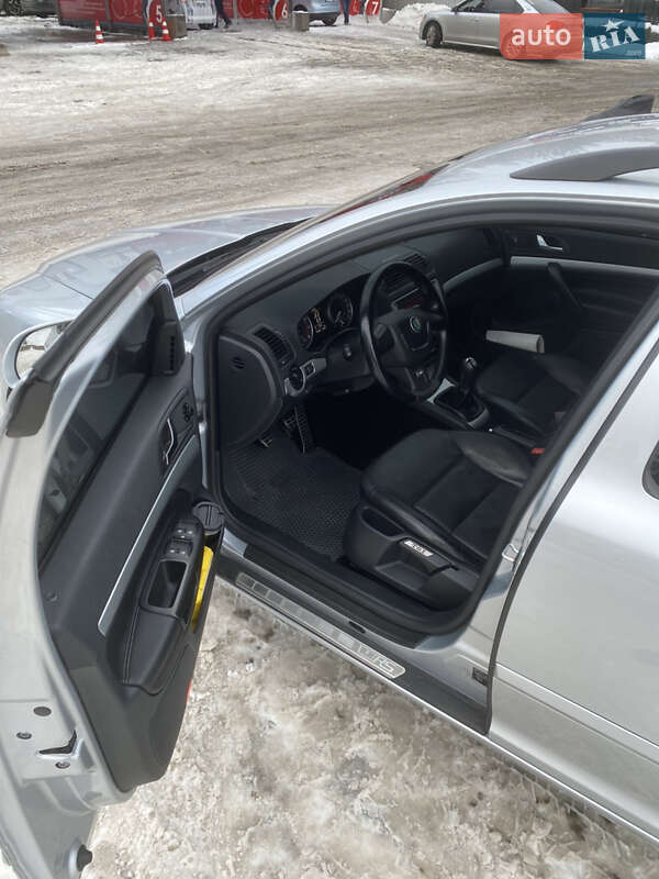 Универсал Skoda Octavia 2010 в Киеве