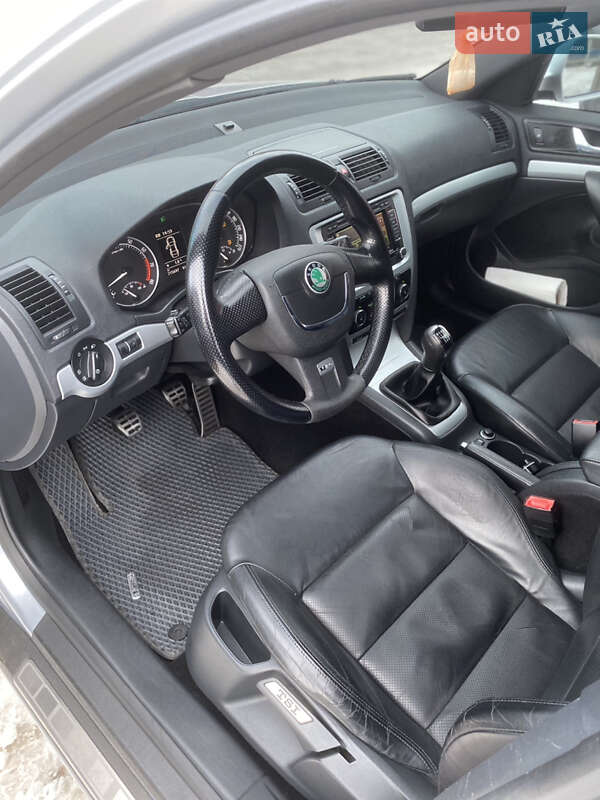 Универсал Skoda Octavia 2010 в Киеве