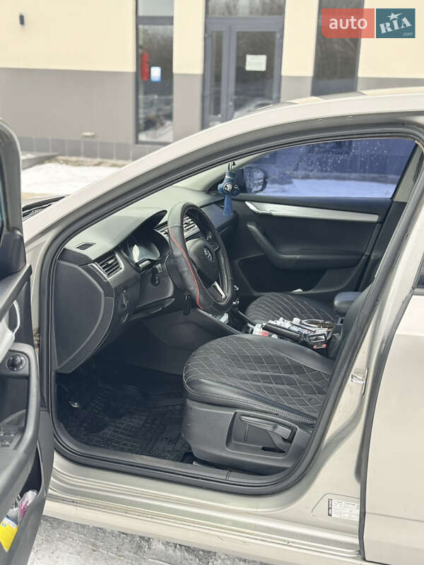 Лифтбек Skoda Octavia 2014 в Николаеве