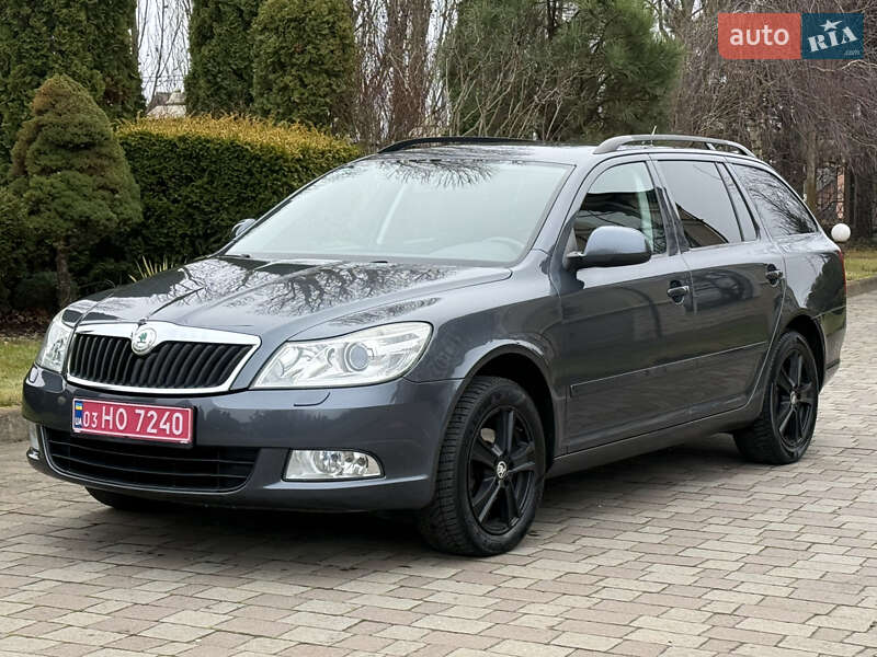 Універсал Skoda Octavia 2011 в Сарнах