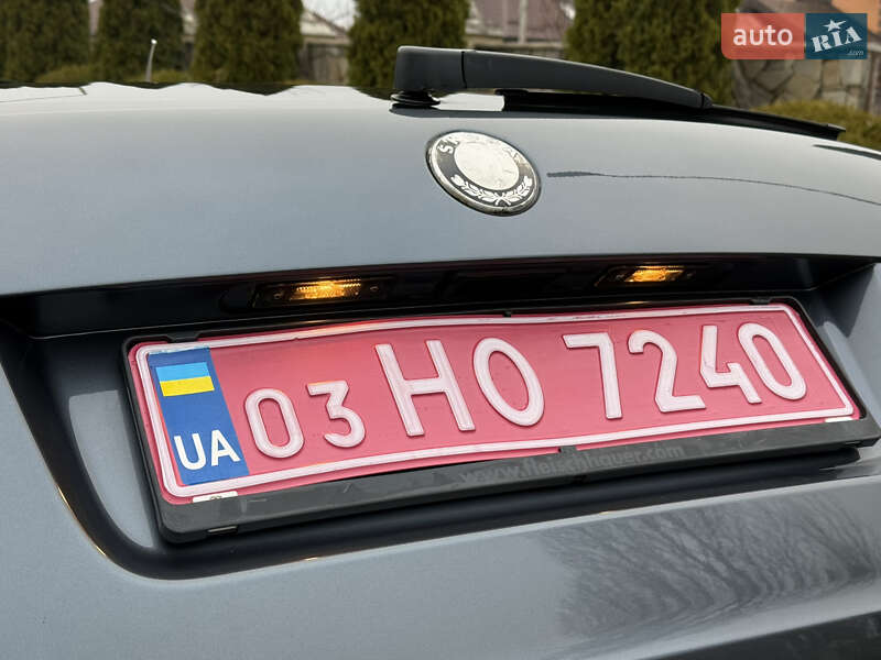 Універсал Skoda Octavia 2011 в Сарнах