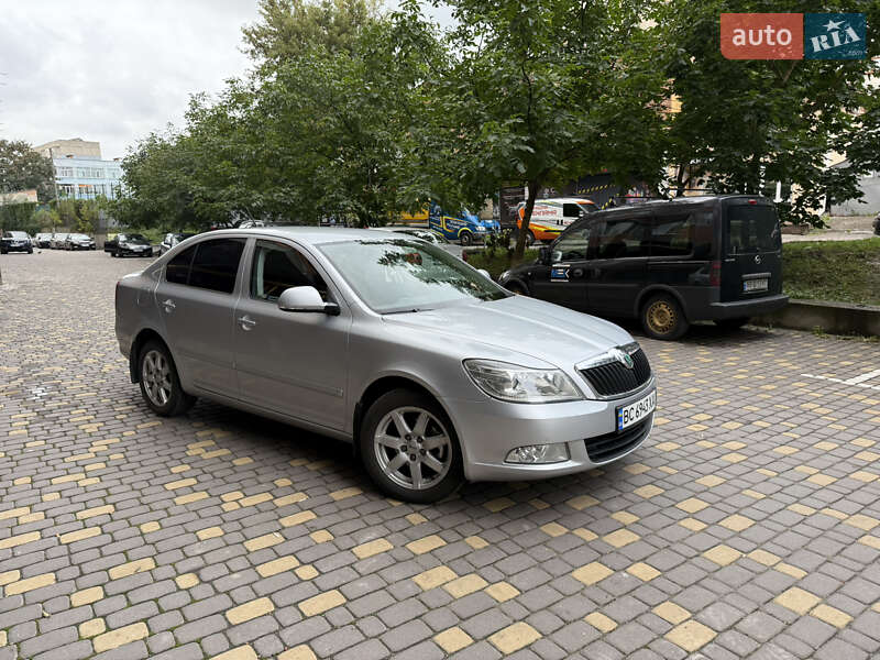 Лифтбек Skoda Octavia 2012 в Виннице