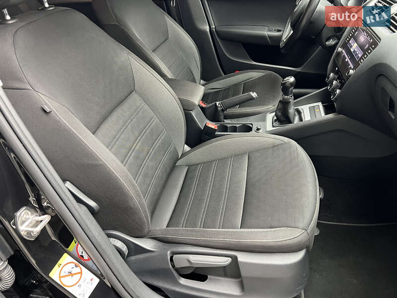 Универсал Skoda Octavia 2017 в Львове фото 29 Универсал Skoda Octavia 2017 в Львове