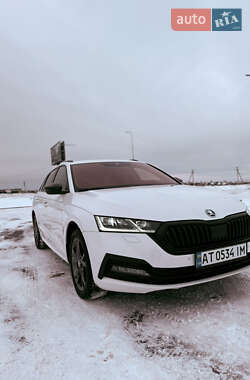 Универсал Skoda Octavia 2023 в Львове