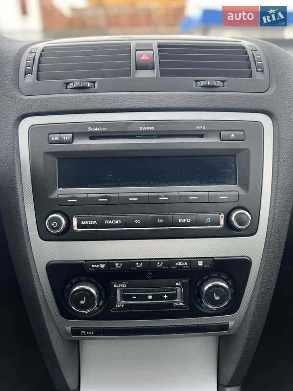 Универсал Skoda Octavia 2011 в Староконстантинове