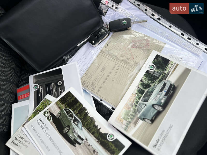 Универсал Skoda Octavia 2011 в Староконстантинове