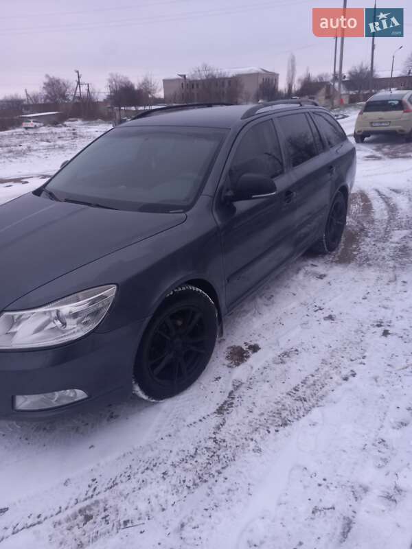 Универсал Skoda Octavia 2011 в Новгородке