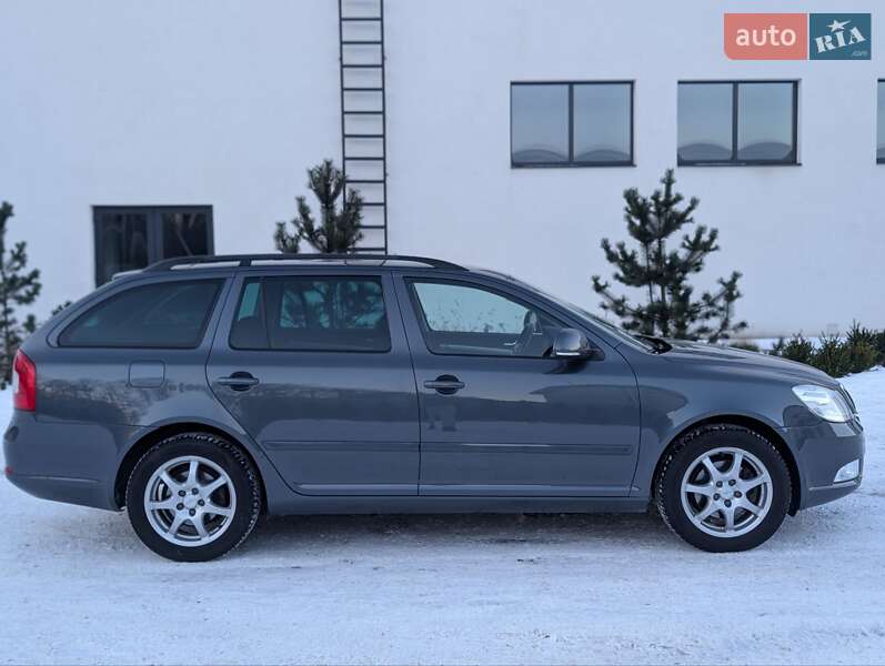 Универсал Skoda Octavia 2011 в Луцке