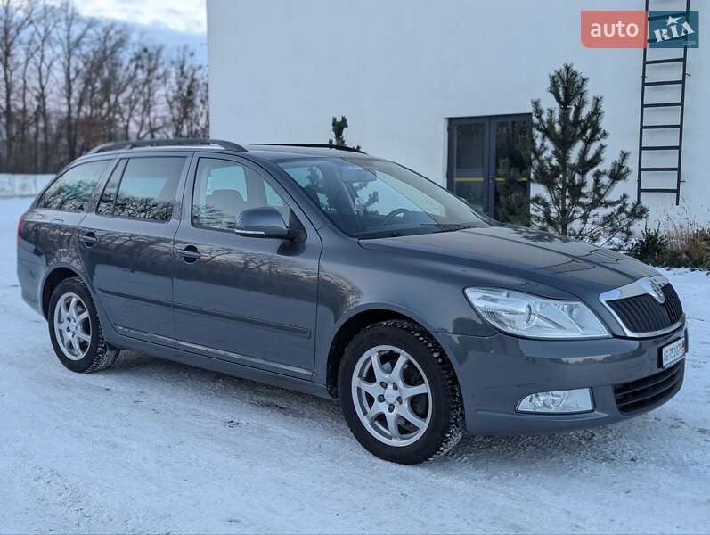 Универсал Skoda Octavia 2011 в Луцке