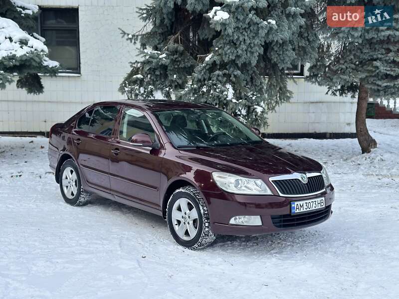 Лифтбек Skoda Octavia 2010 в Киеве фото 10 Лифтбек Skoda Octavia 2010 в Киеве