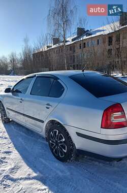 Лифтбек Skoda Octavia 2006 в Емильчине
