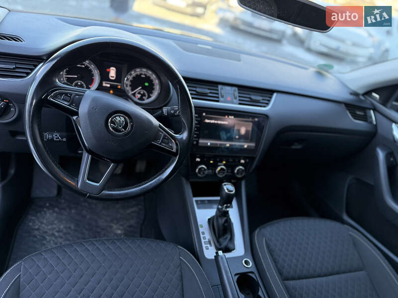 Универсал Skoda Octavia 2017 в Стрые