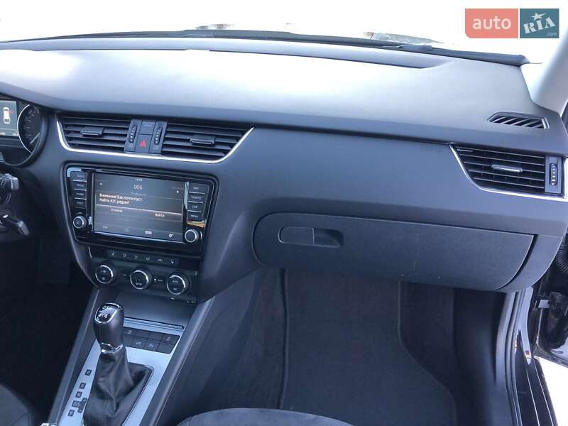 Универсал Skoda Octavia 2015 в Коростене