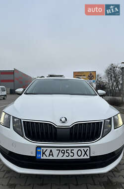 Універсал Skoda Octavia 2018 в Софіївській Борщагівці