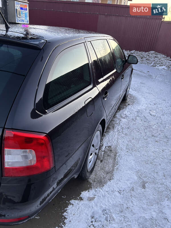 Универсал Skoda Octavia 2011 в Владимире фото 5 Универсал Skoda Octavia 2011 в Владимире