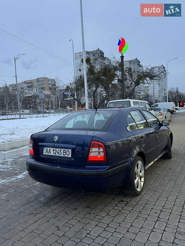 Лифтбек Skoda Octavia 2006 в Киеве