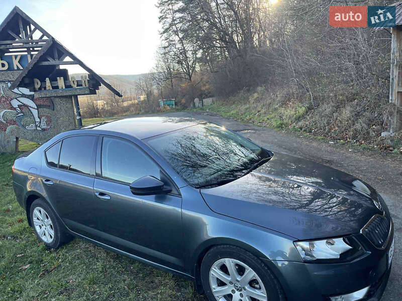 Лифтбек Skoda Octavia 2016 в Стрые