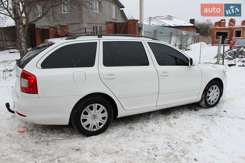 Универсал Skoda Octavia 2010 в Виннице