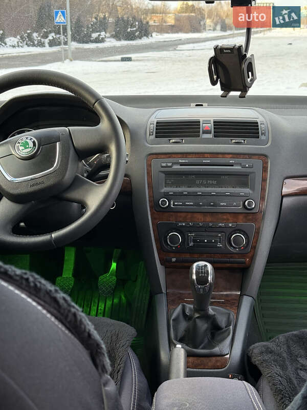 Ліфтбек Skoda Octavia 2011 в Львові