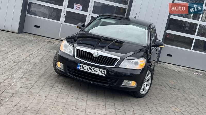 Універсал Skoda Octavia 2010 в Дрогобичі