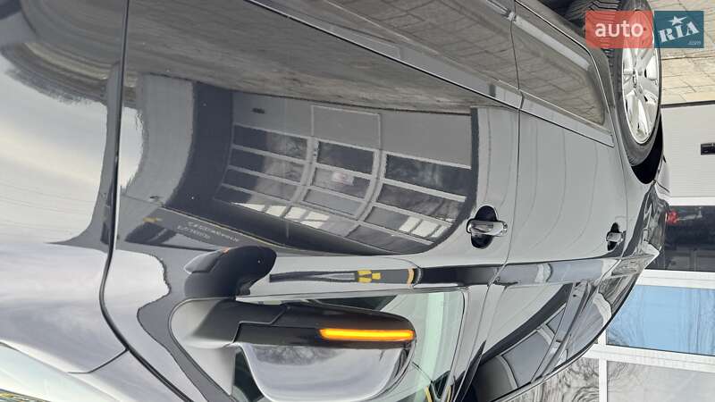 Універсал Skoda Octavia 2010 в Дрогобичі