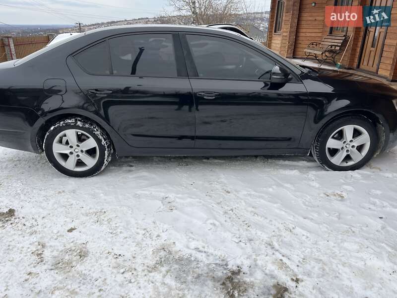 Ліфтбек Skoda Octavia 2013 в Самборі
