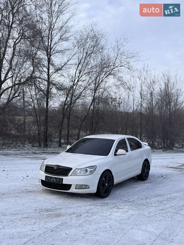 Лифтбек Skoda Octavia 2011 в Каменском фото 3 Лифтбек Skoda Octavia 2011 в Каменском