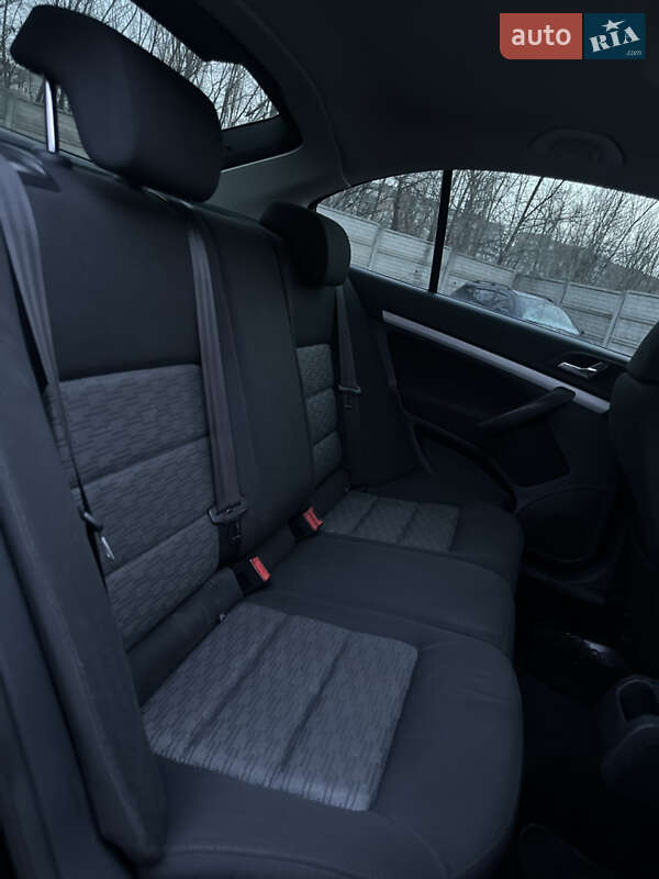 Лифтбек Skoda Octavia 2010 в Кривом Роге фото 21 Лифтбек Skoda Octavia 2010 в Кривом Роге