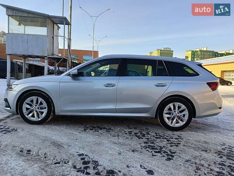 Универсал Skoda Octavia 2022 в Луцке