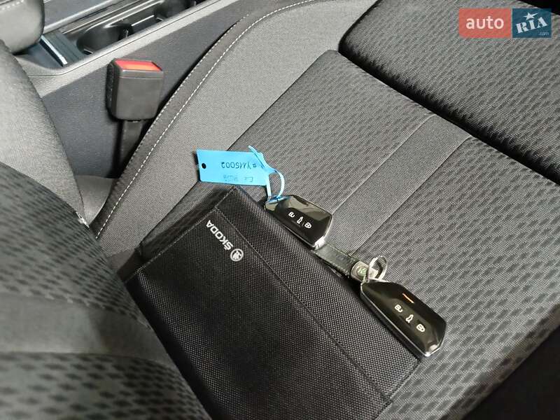 Универсал Skoda Octavia 2022 в Луцке