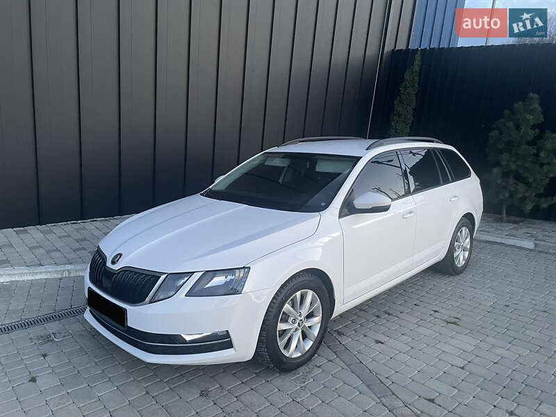 Универсал Skoda Octavia 2017 в Мукачево