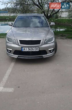 Лифтбек Skoda Octavia 2010 в Ирпене