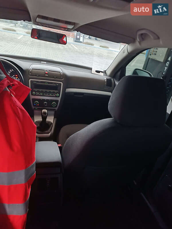 Универсал Skoda Octavia 2012 в Хусте